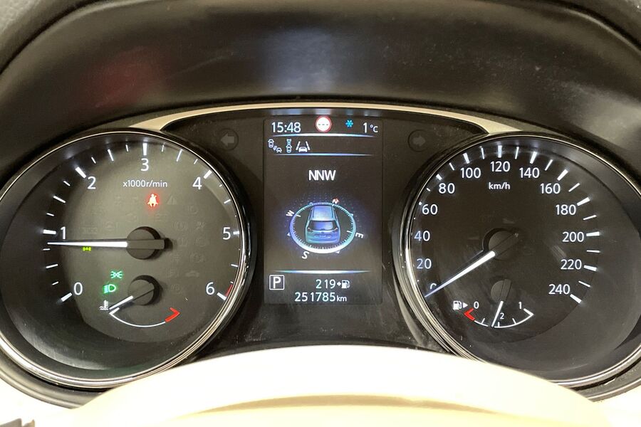 Nissan X-Trail vaihtoauto