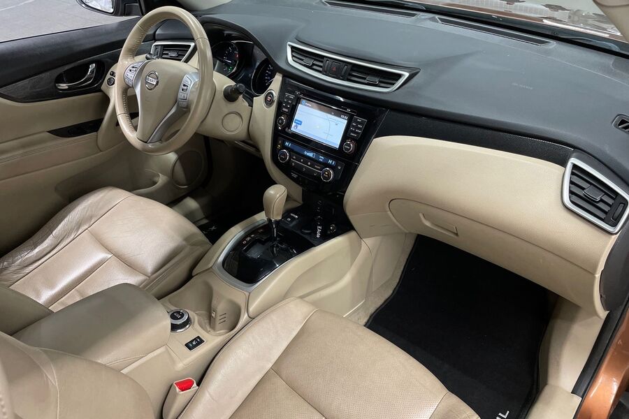 Nissan X-Trail vaihtoauto