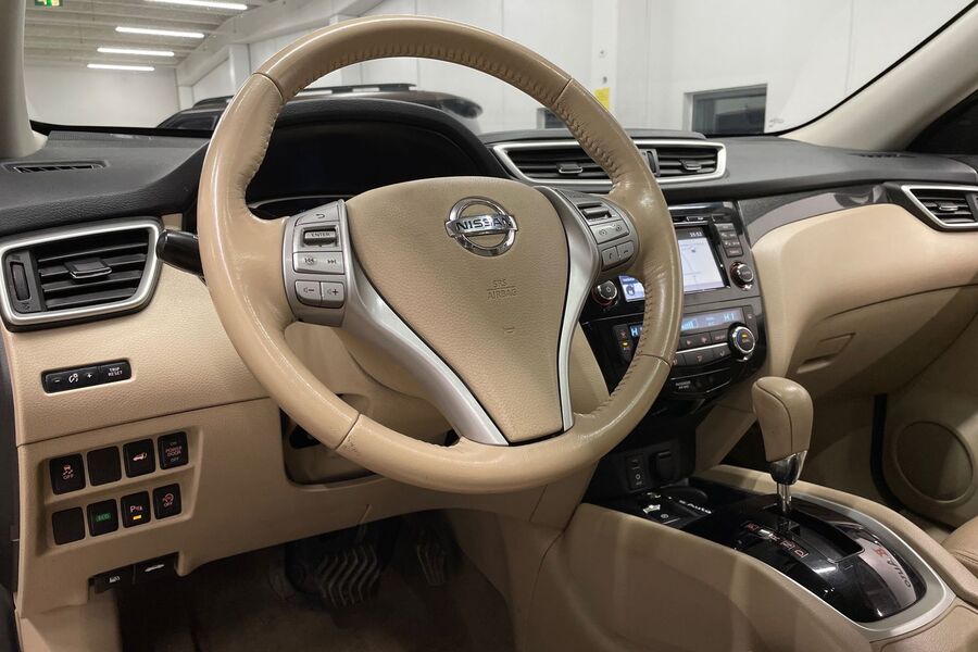 Nissan X-Trail vaihtoauto