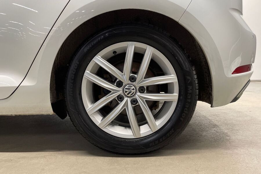 Volkswagen Golf vaihtoauto