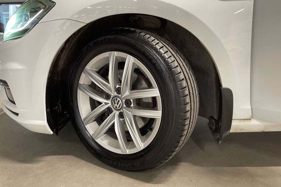 Volkswagen Golf vaihtoauto