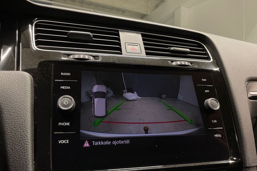 Volkswagen Golf vaihtoauto