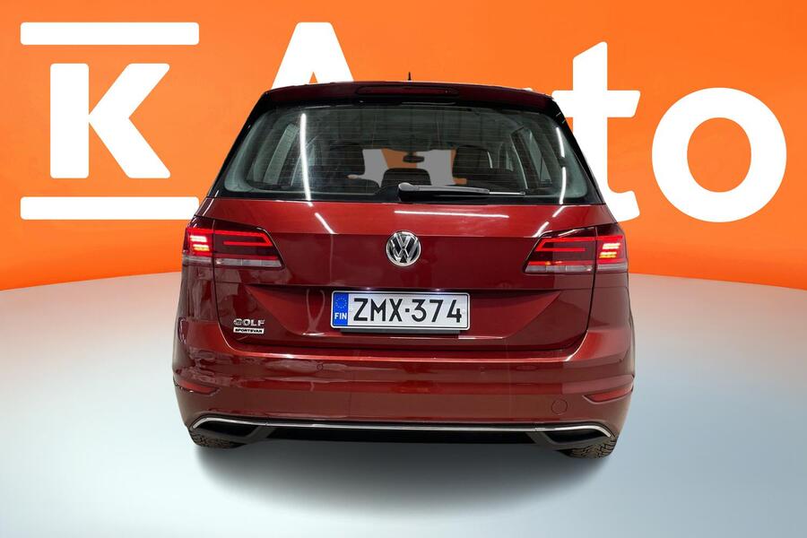 Volkswagen Golf Sportsvan vaihtoauto