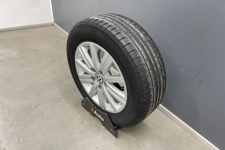 Volkswagen Golf Sportsvan vaihtoauto