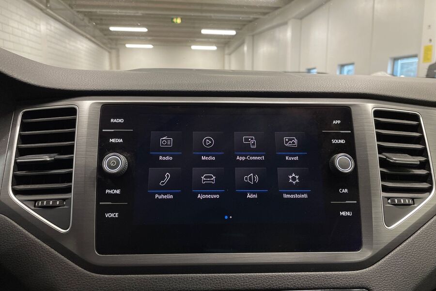 Volkswagen Golf Sportsvan vaihtoauto