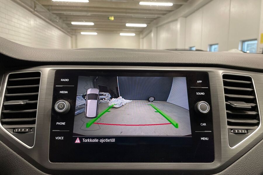 Volkswagen Golf Sportsvan vaihtoauto