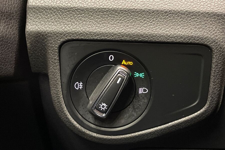 Volkswagen Golf Sportsvan vaihtoauto