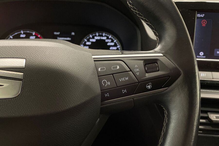 SEAT Leon Sportstourer vaihtoauto