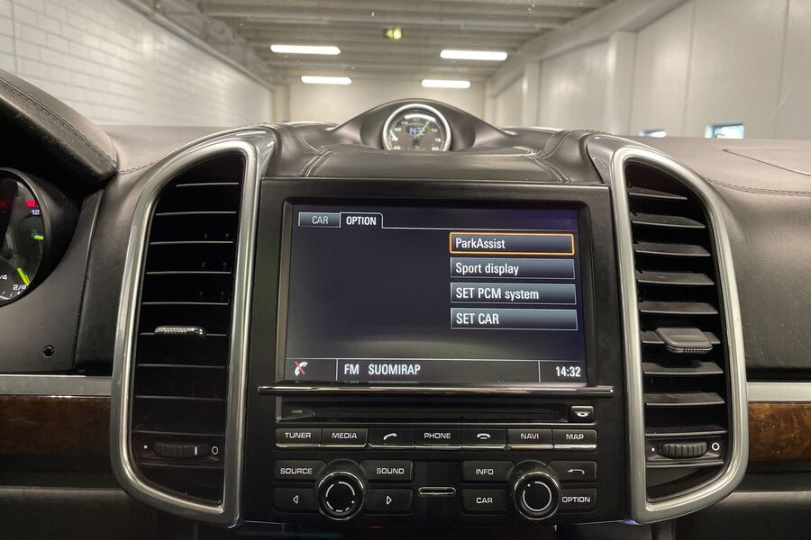 Porsche Cayenne vaihtoauto