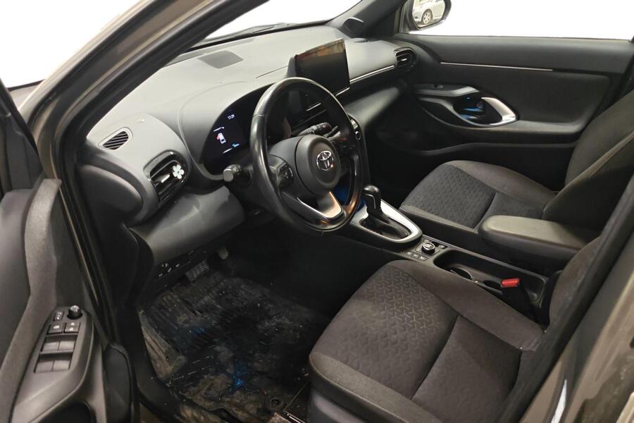 Toyota Yaris Cross vaihtoauto