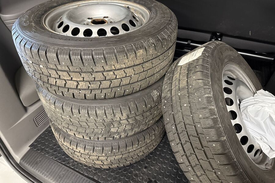 Volkswagen Caravelle vaihtoauto