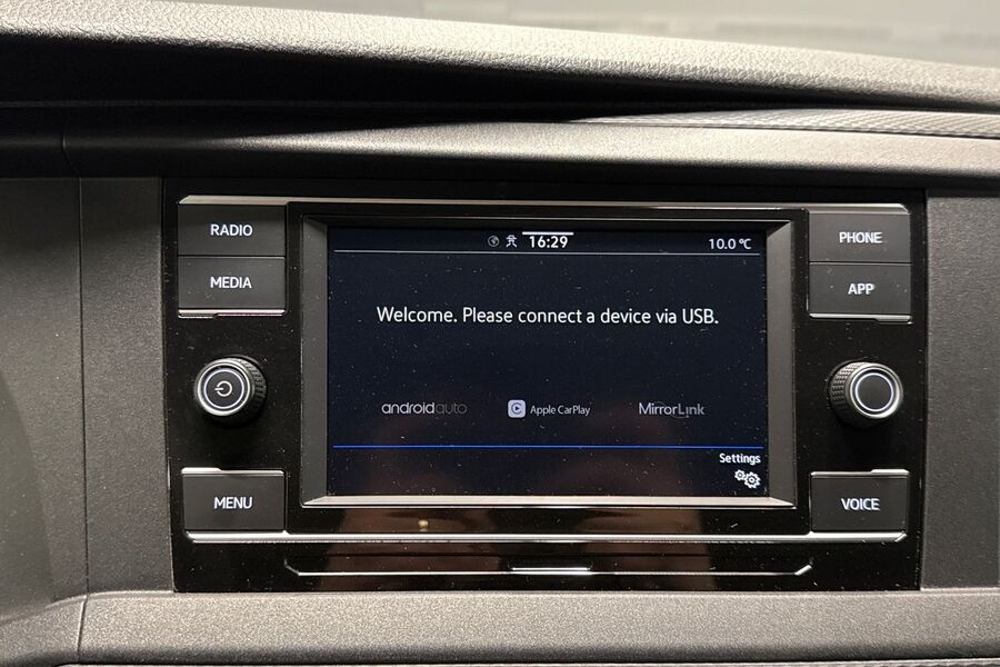 Volkswagen Caravelle vaihtoauto