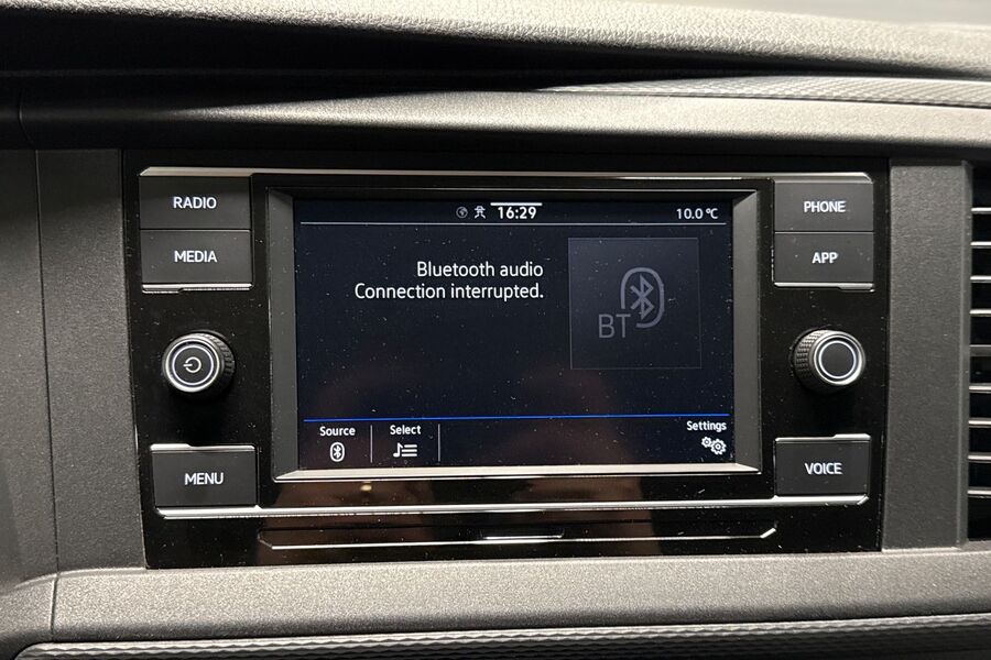 Volkswagen Caravelle vaihtoauto