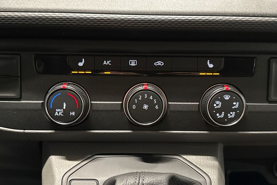 Volkswagen Caravelle vaihtoauto