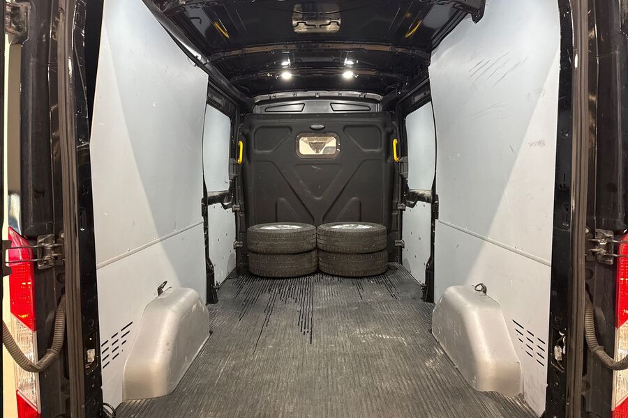 Ford Transit vaihtoauto