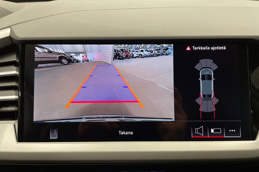 Audi Q4 e-tron vaihtoauto