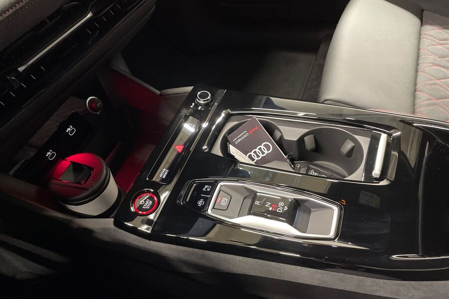 Audi SQ6 e-tron vaihtoauto