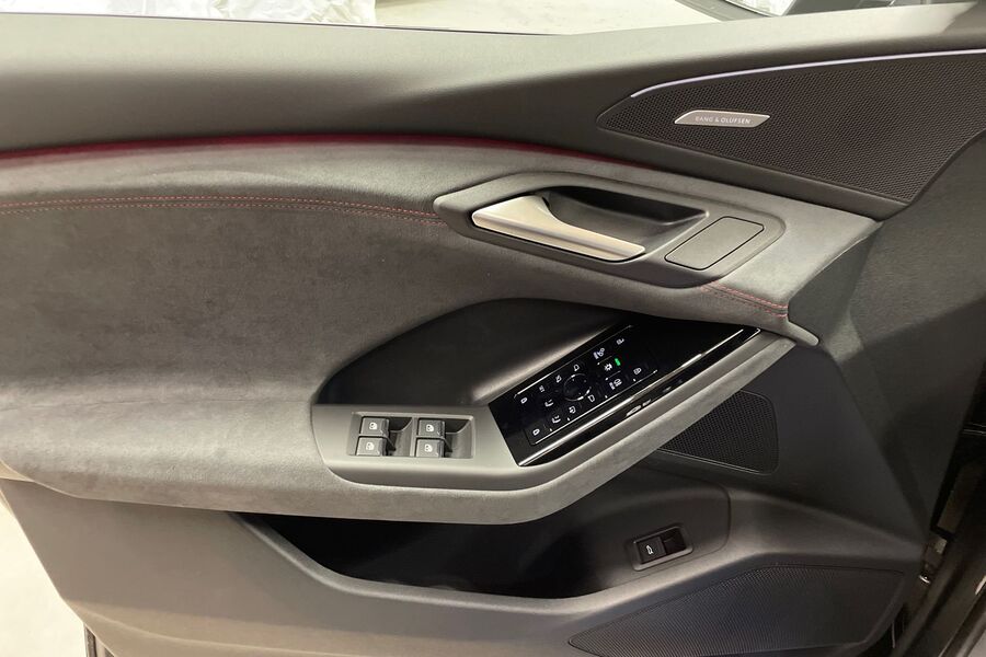 Audi SQ6 e-tron vaihtoauto