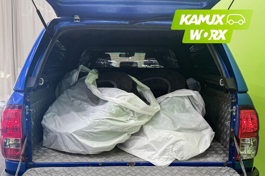 Toyota Hilux vaihtoauto