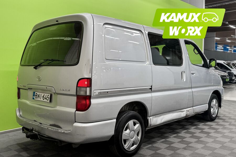 Toyota Hiace vaihtoauto