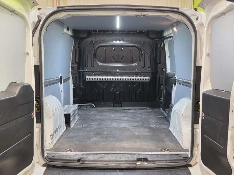 Opel Combo vaihtoauto