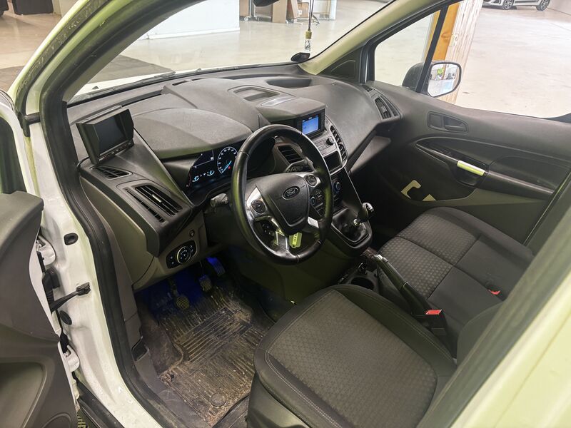 Ford Transit Connect vaihtoauto