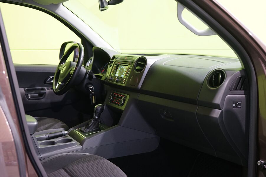 Volkswagen Amarok vaihtoauto