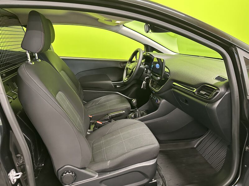 Ford Fiesta Van vaihtoauto