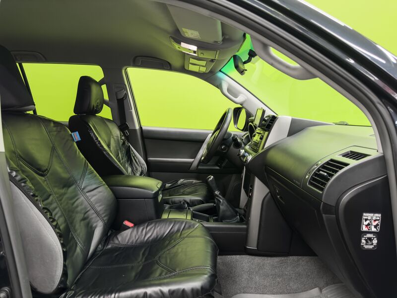 Toyota Land Cruiser vaihtoauto