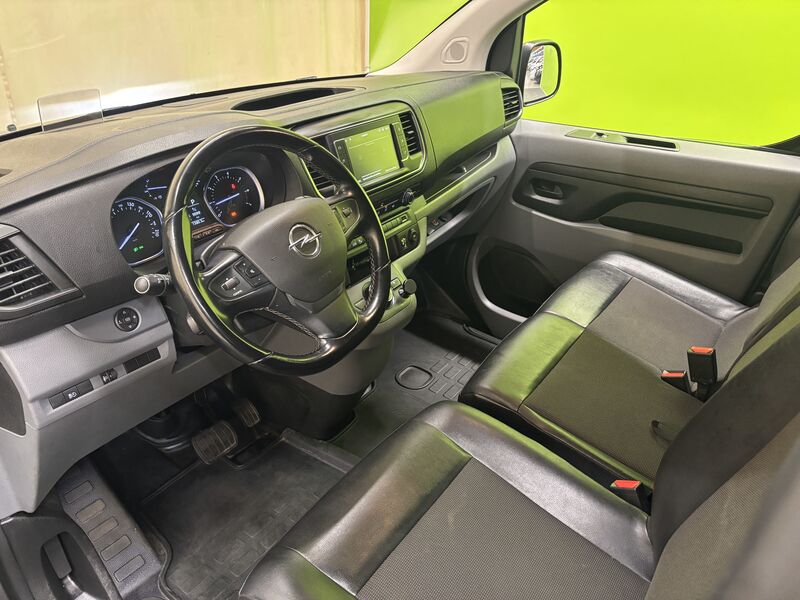 Opel Vivaro vaihtoauto