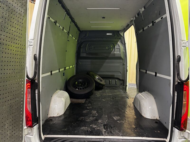 Mercedes-Benz Sprinter vaihtoauto