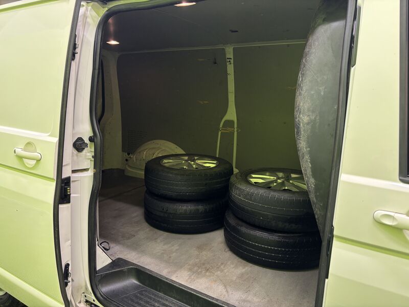 Volkswagen Transporter vaihtoauto