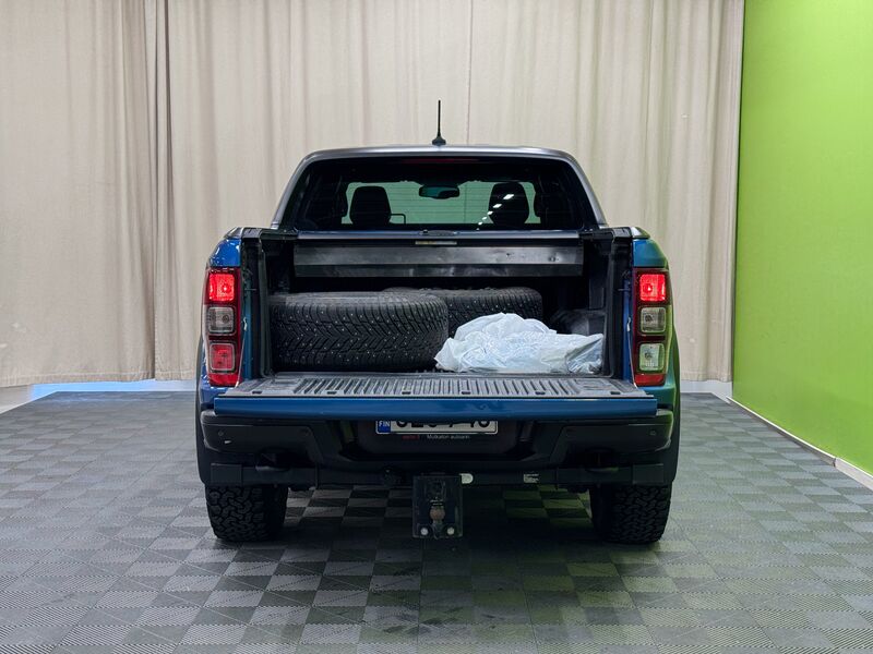 Ford Ranger vaihtoauto