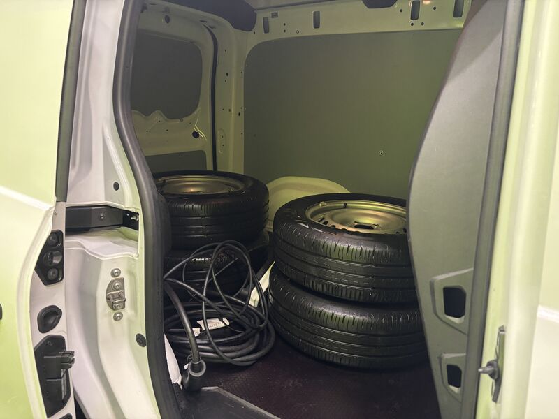 Renault Kangoo vaihtoauto