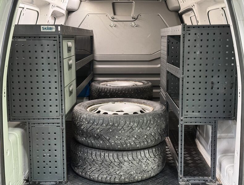 Volkswagen Caddy Maxi vaihtoauto