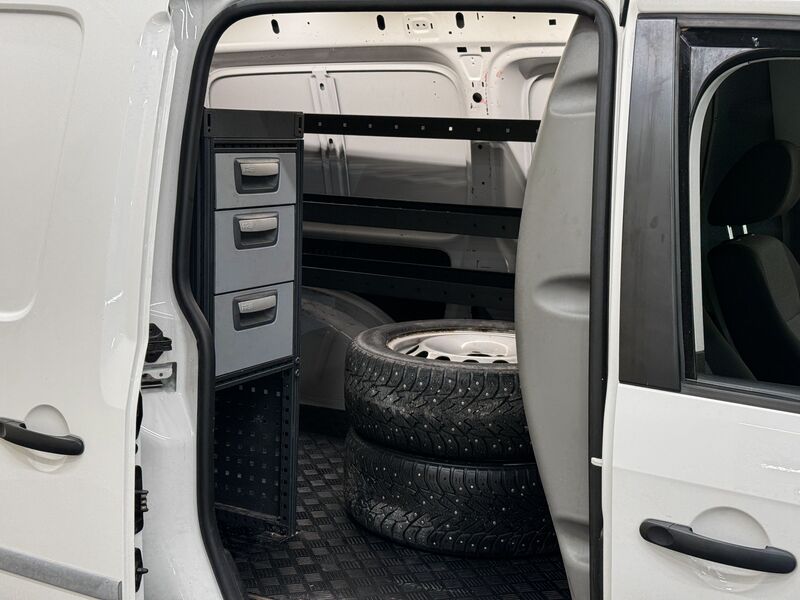 Volkswagen Caddy Maxi vaihtoauto