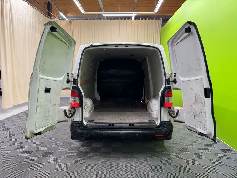 Volkswagen Transporter vaihtoauto