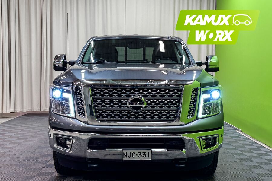 Nissan Titan vaihtoauto