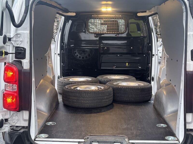 Toyota Proace vaihtoauto