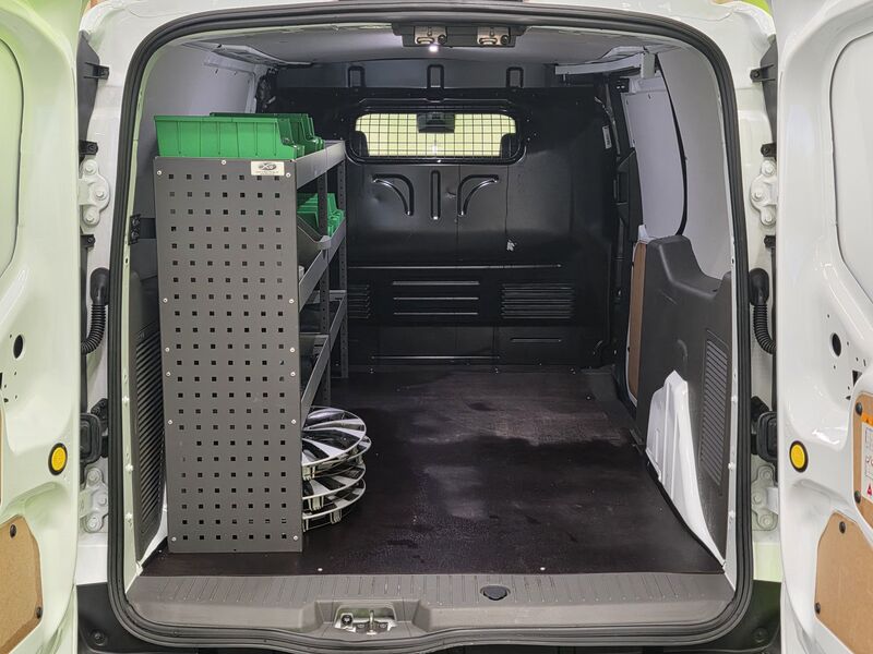 Ford Transit Connect vaihtoauto