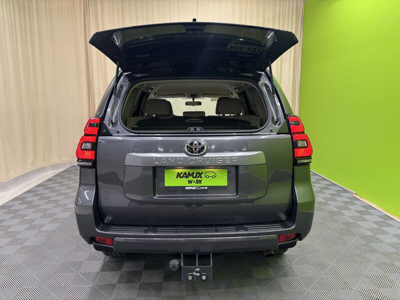 Toyota Land Cruiser vaihtoauto