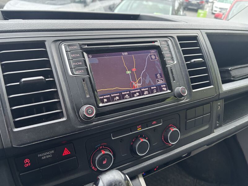 Volkswagen Transporter vaihtoauto