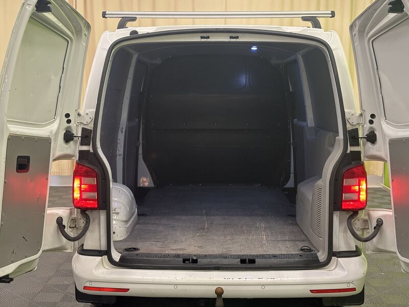 Volkswagen Transporter vaihtoauto