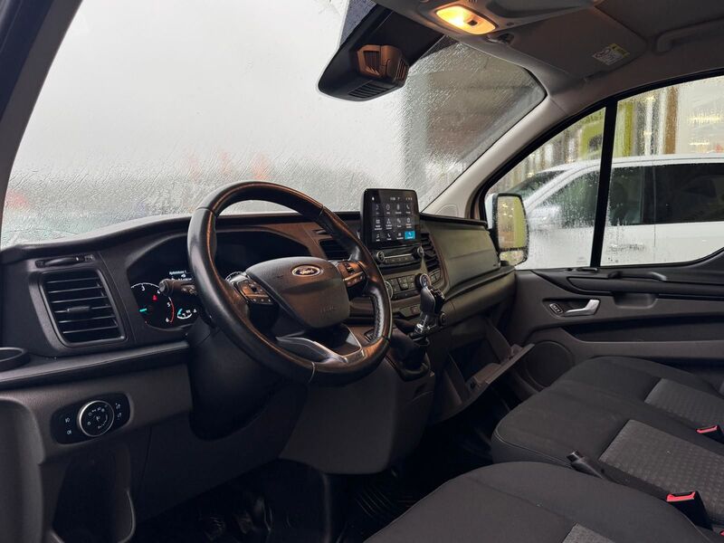 Ford Transit Custom vaihtoauto