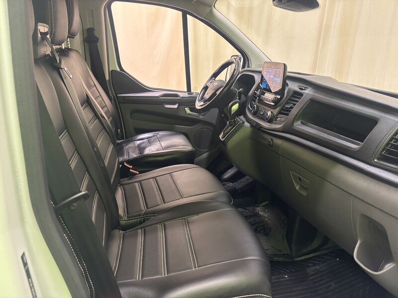 Ford Transit Custom vaihtoauto