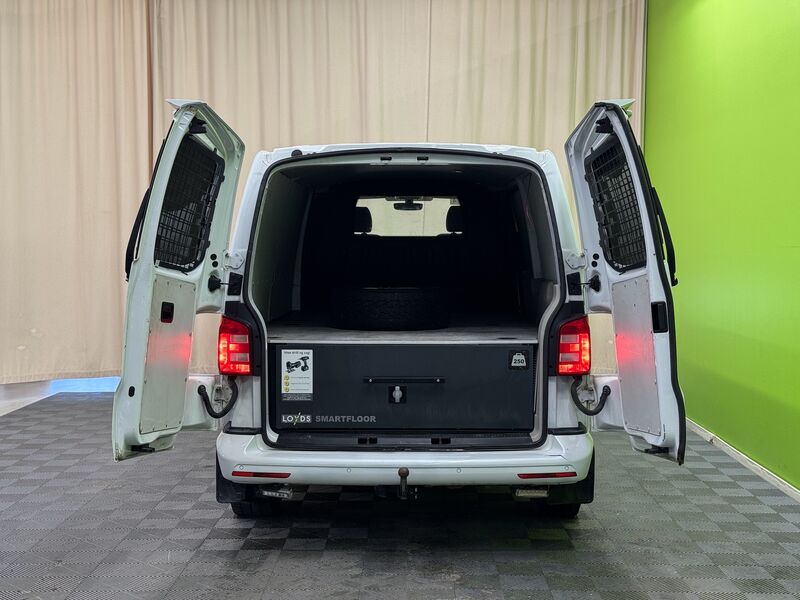 Volkswagen Transporter vaihtoauto