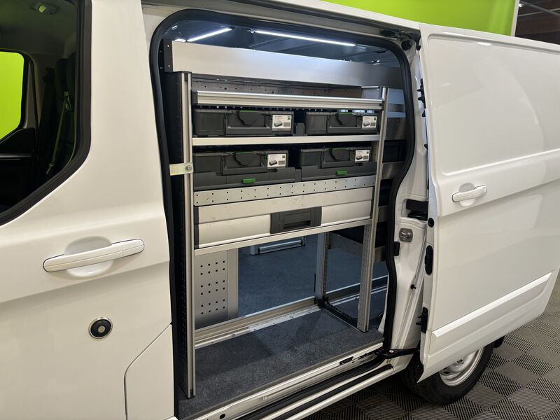 Ford Transit Custom vaihtoauto