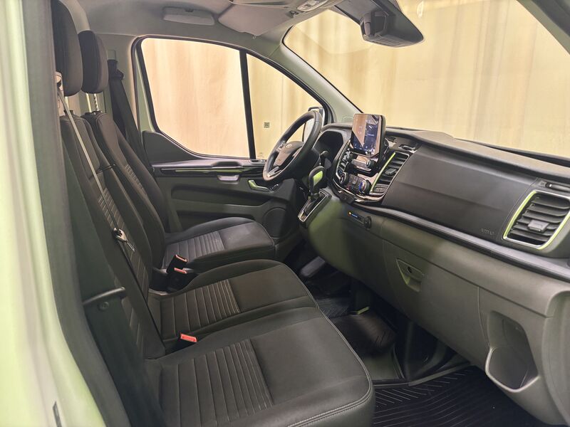 Ford Transit Custom vaihtoauto