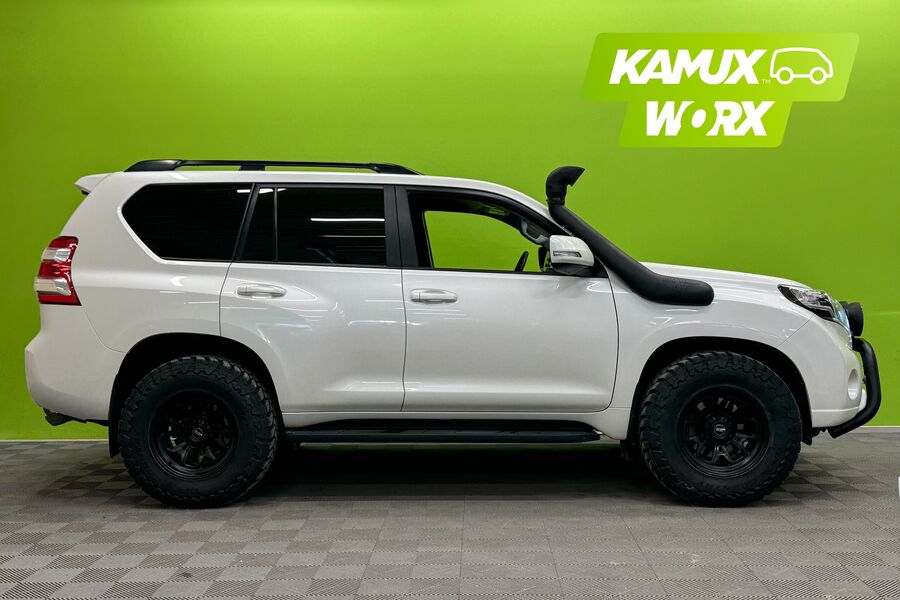 Toyota Land Cruiser vaihtoauto