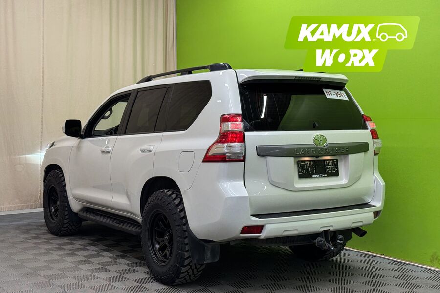 Toyota Land Cruiser vaihtoauto